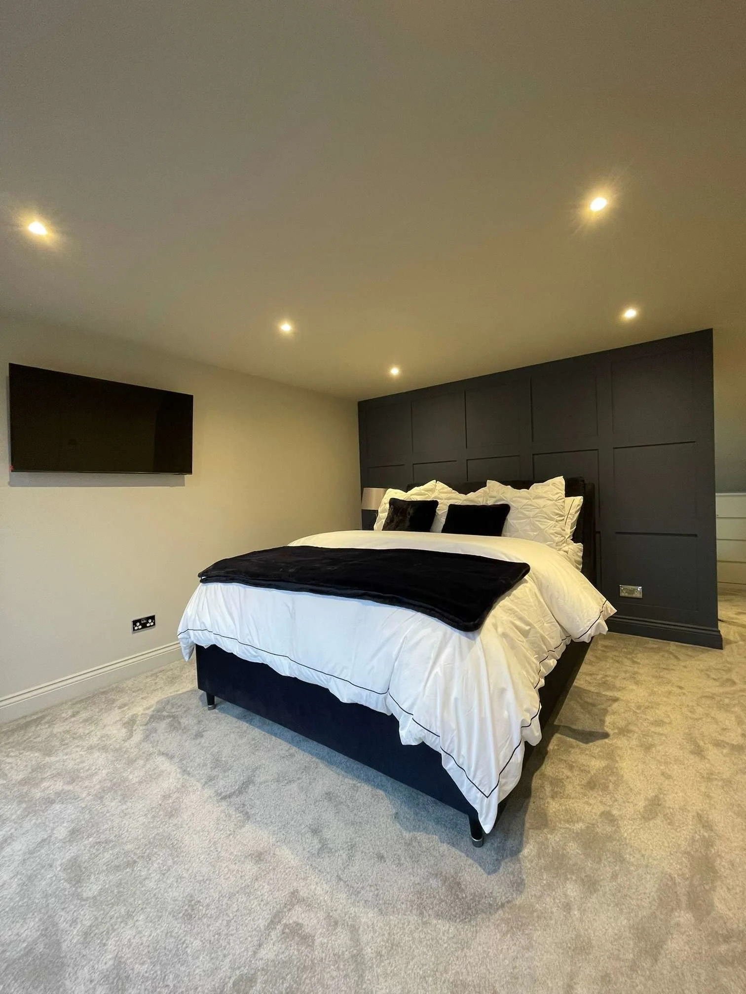 Images Ridgeline Lofts Ltd
