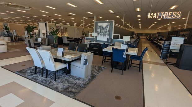 Images American Signature Furniture