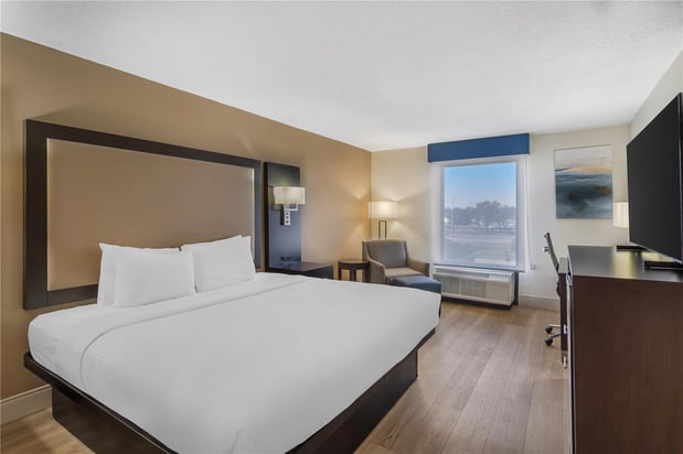 Images Best Western Plus Madison