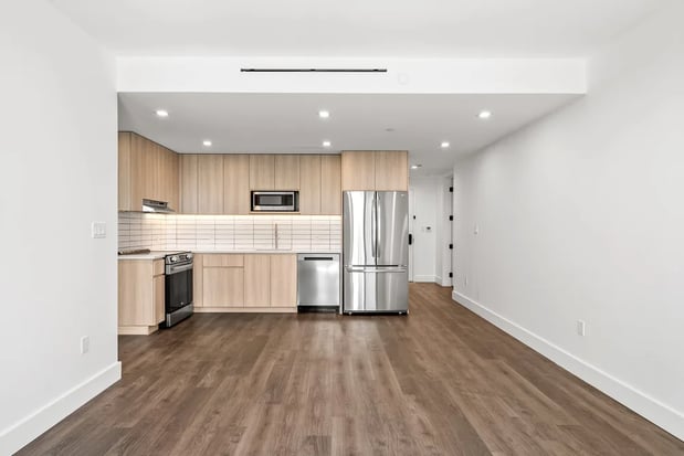 Images 2339 Nostrand