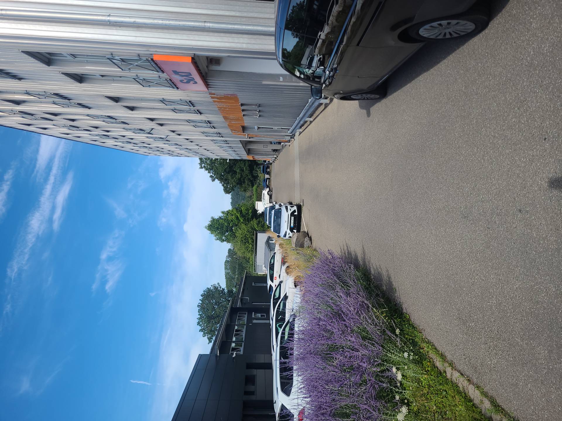 SIXT Autovermietung Weingarten, Hähnlehofstr. 5 in Weingarten