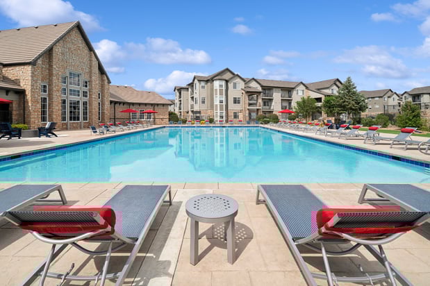 Images Red Hawk Ranch Apartments