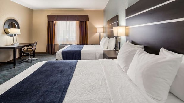 Images Best Western Plus Northwest Inn & Suites