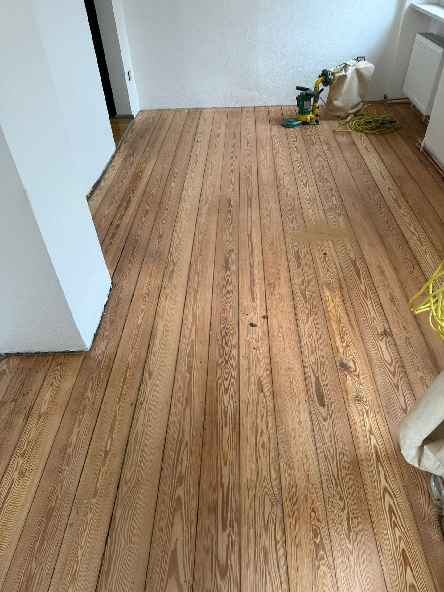 Parkett Hofmann, Am Pfaffenpfad 30 in Nüdlingen