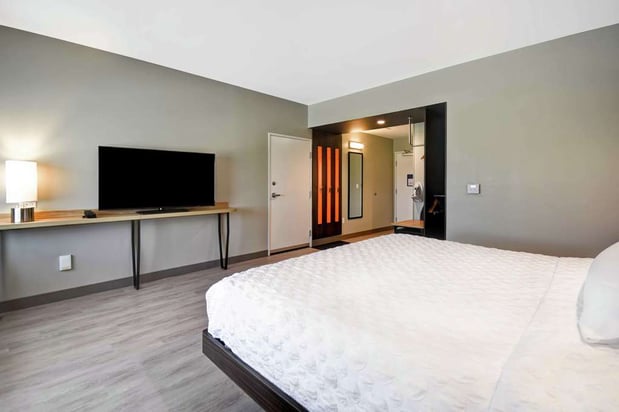 Images Tru by Hilton North Platte