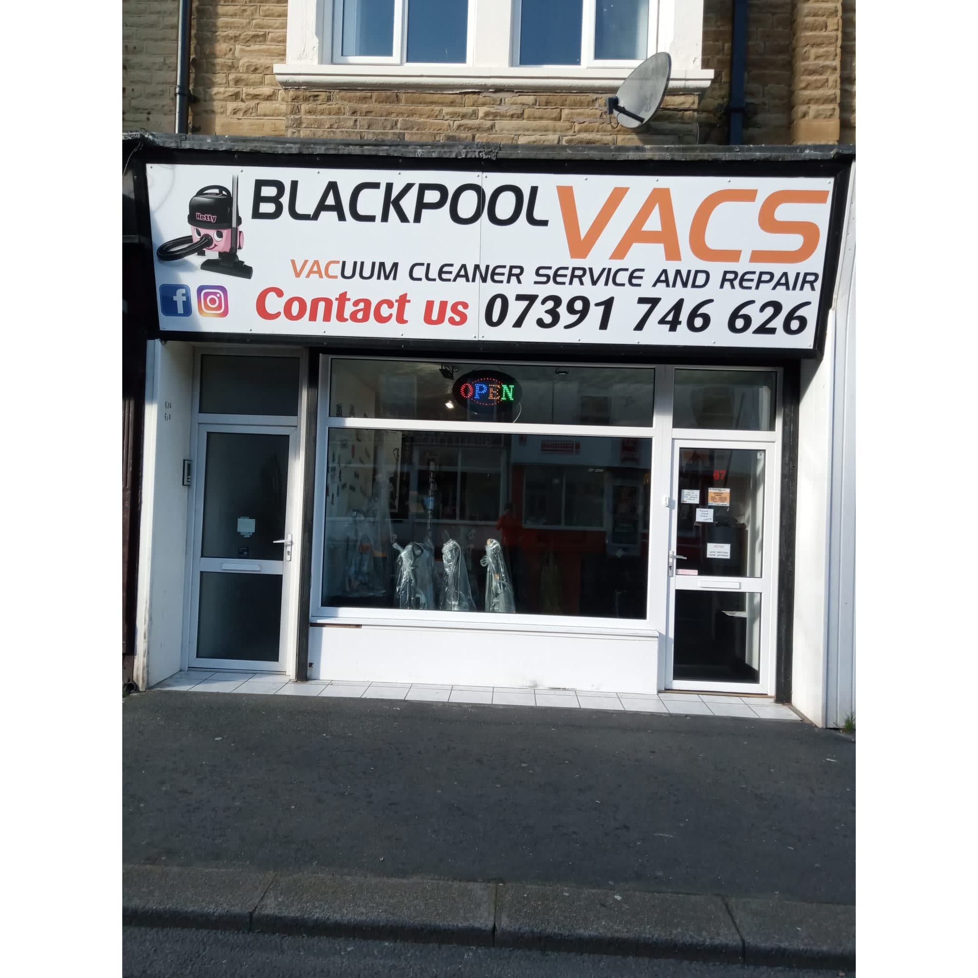 Blackpool Vacs Logo
