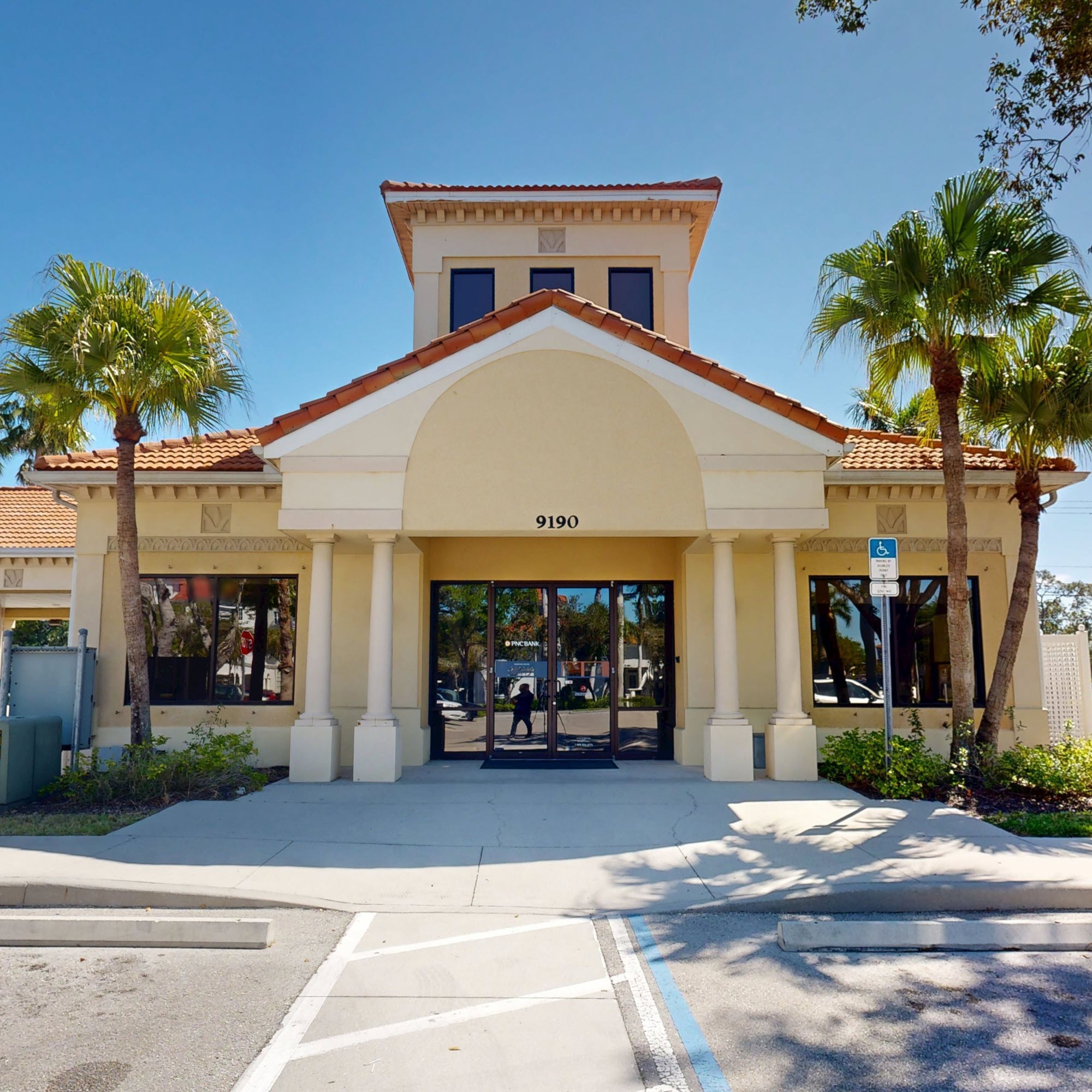 PNC Bank Airport Road - Naples, FL 