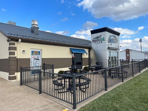 Images Hangar 54 Pizza