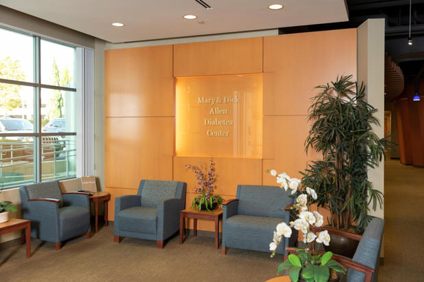 Images Mary & Dick Allen Diabetes Center - Newport Beach