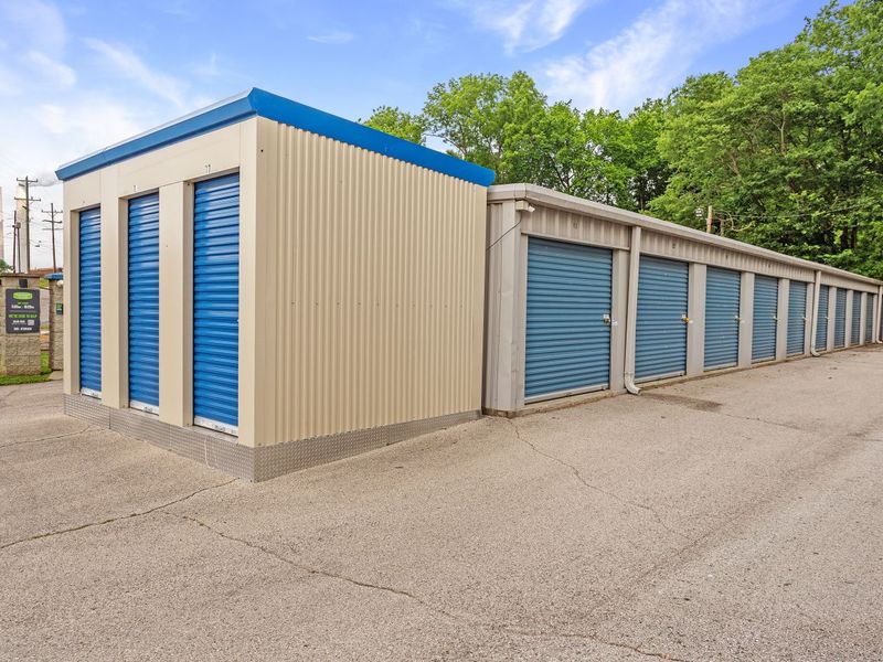 Security Screens - Storage Express at 1054 W 2nd St, Madison, IN 47250
