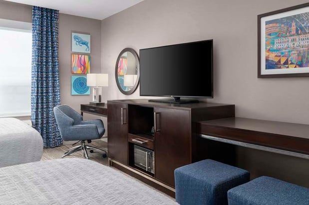 Images Hampton Inn & Suites Worcester