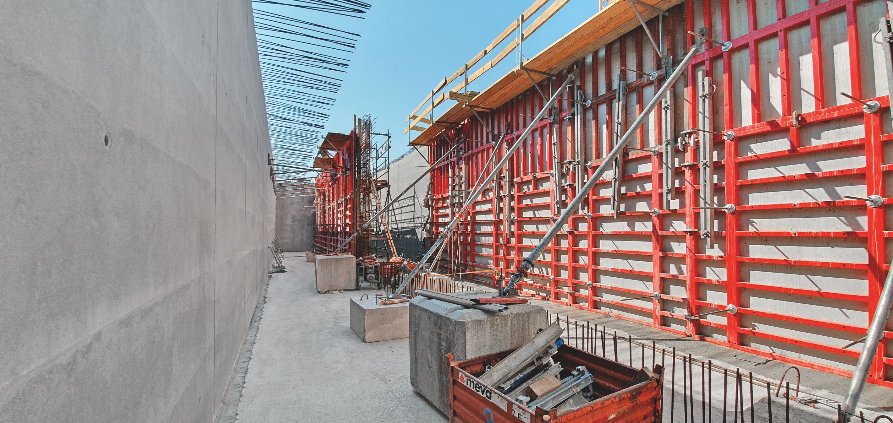 Bilder Meva Schalungs-Systeme AG