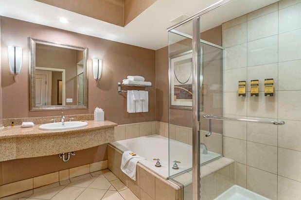 Images Best Western Plus Bayside Hotel