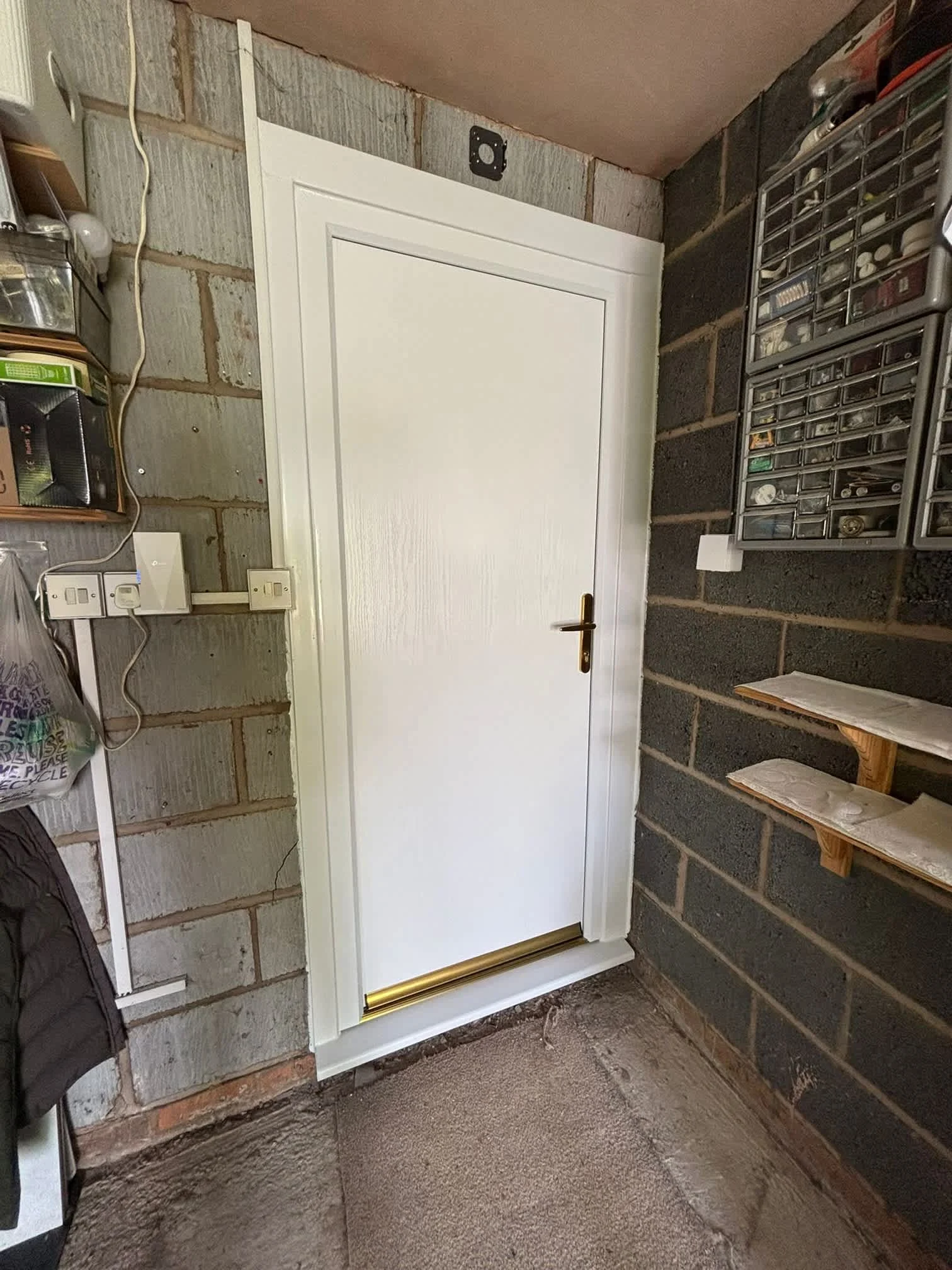 Images K & M Installs Ltd