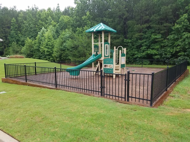 Images NEED-A-FENCE, INC.