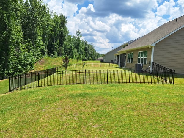 Images B Line Fencing & Services