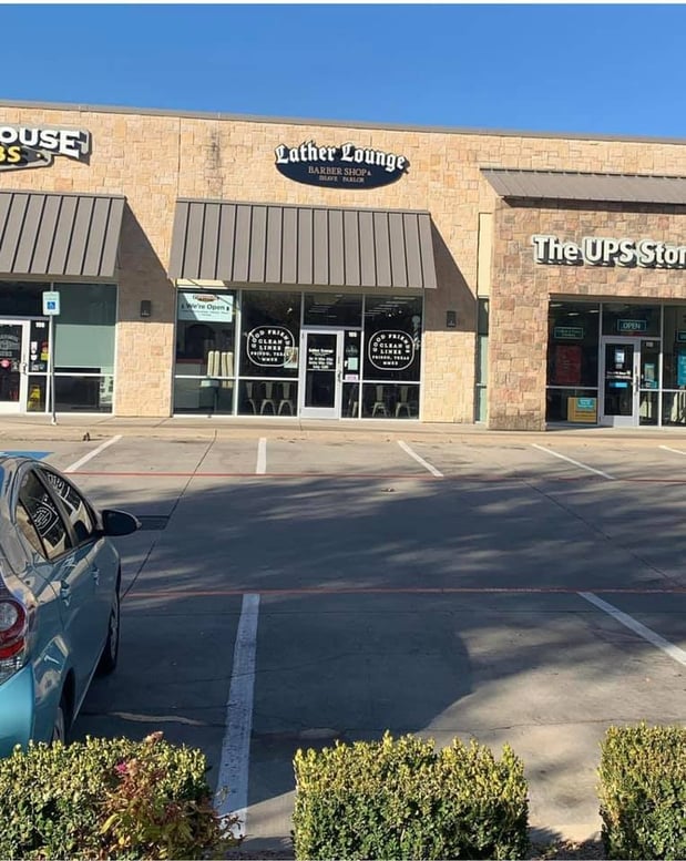 Images Lather Lounge Barbershop