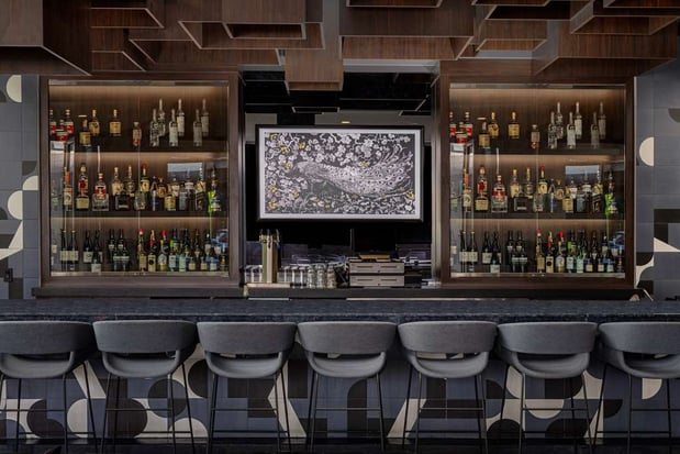 Images Hampton Inn & Suites Rochester Downtown