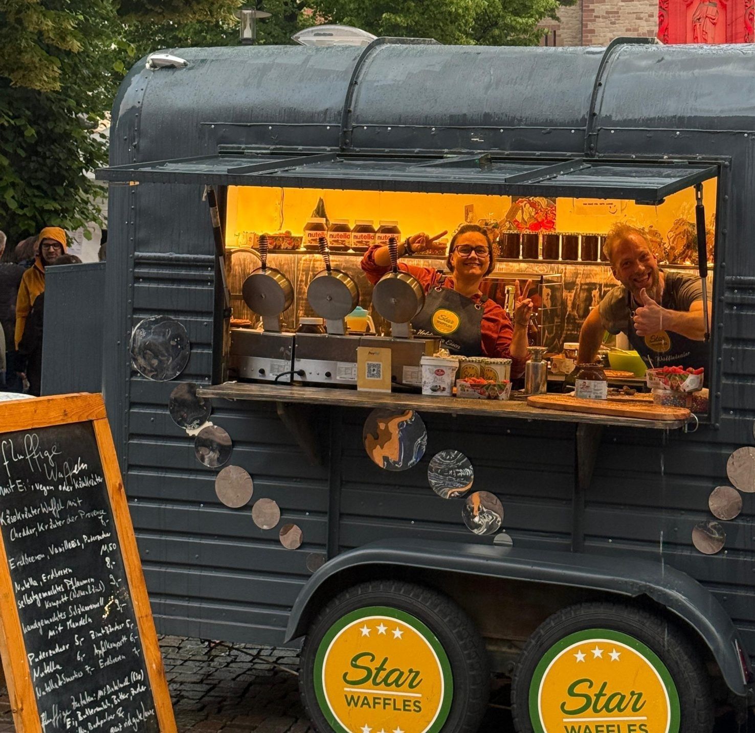 Café Star-Waffles, Aliceplatz 1 in Bad Nauheim