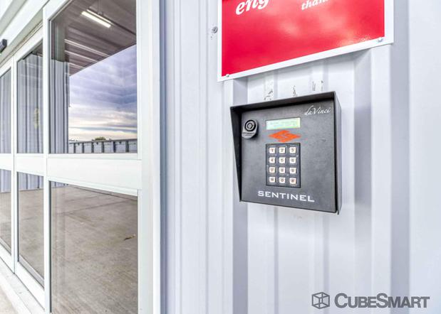 Images CubeSmart Self Storage
