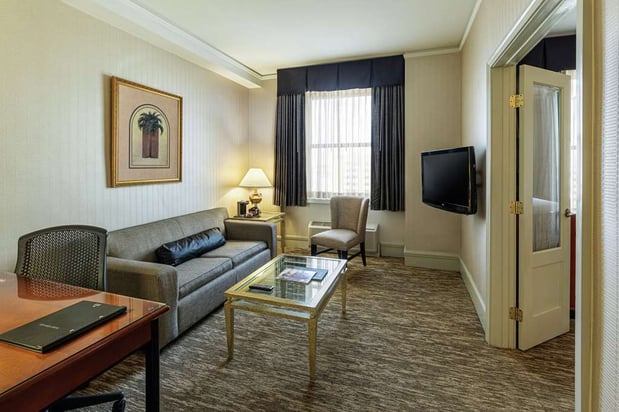 Images Hilton Cincinnati Netherland Plaza