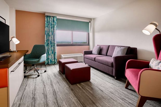 Images Hilton Garden Inn LAX Los Angeles Airport