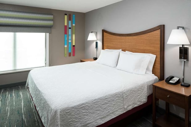 Images Hampton Inn & Suites Chicago-North Shore/Skokie