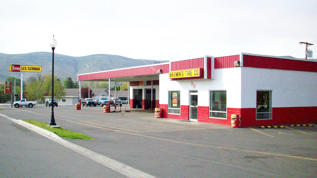 Les Schwab Tire Center