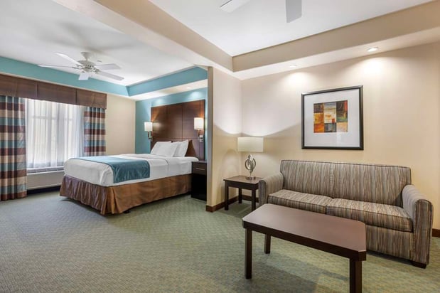 Images Best Western Plus Midland Suites