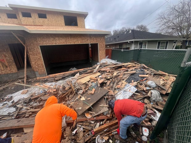 Images Quick Loaders - Junk Removal Sunnyvale