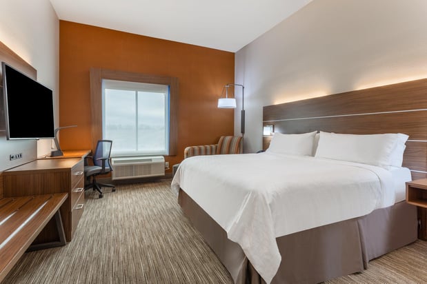 Images Holiday Inn Express & Suites Kearney by IHG