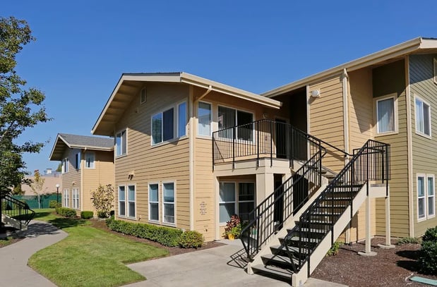 Images Redwood Commons