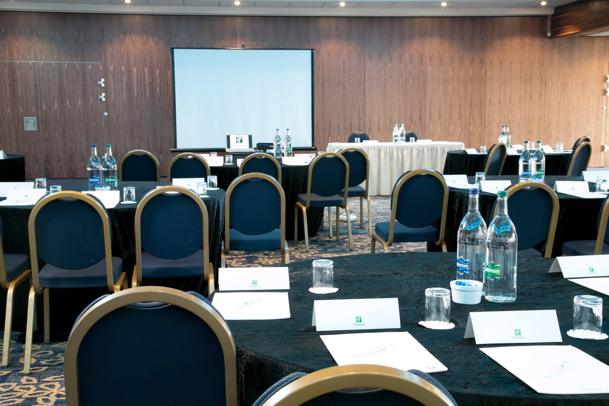 Holiday Inn London - Wembley, an IHG Hotel Wembley 020 8902 8839