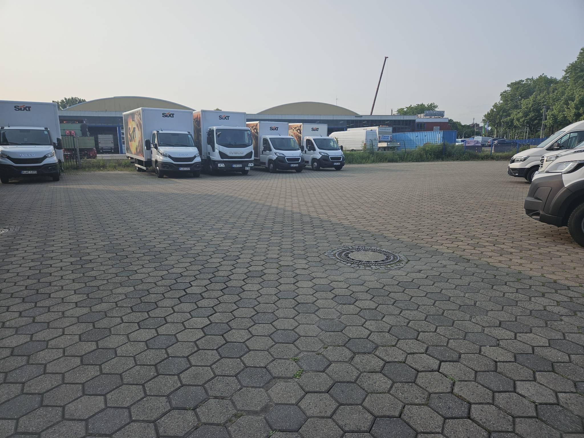 SIXT Truck Center Dortmund, Evinger Straße 21 in Dortmund