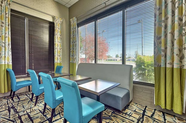Images Hampton Inn Norfolk-Naval Base