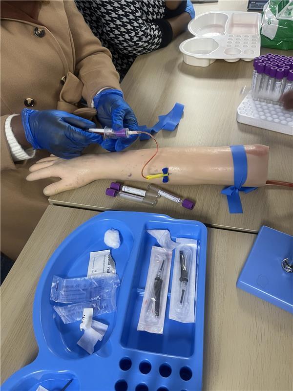 Images Phlebotomy Training Institute - London