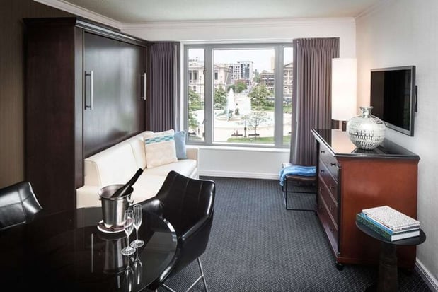 Images The Logan Philadelphia, Curio Collection by Hilton