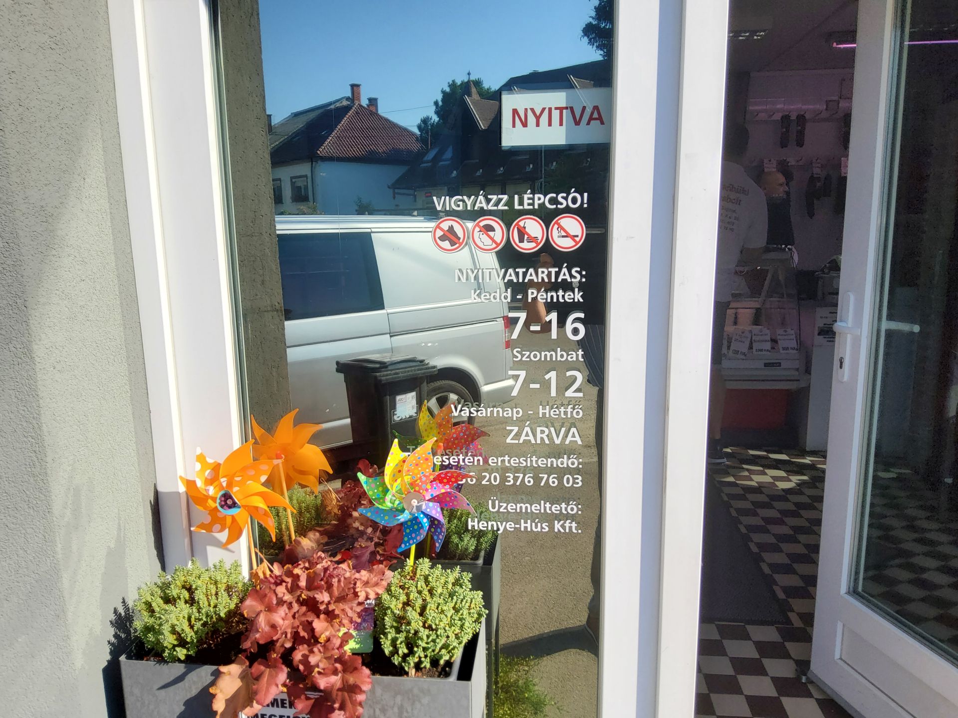 Images Felsőbüki Húsbolt  Sopron