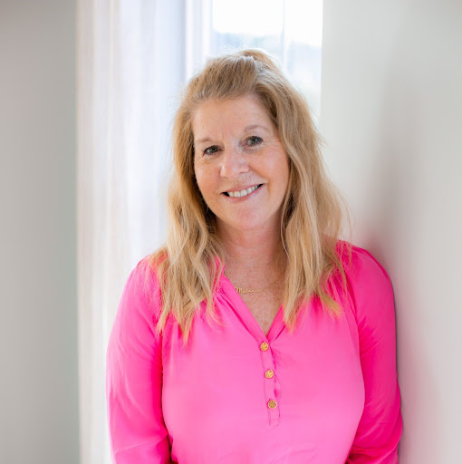 Images Melanie DeHaven/Carolina Elite Real Estate