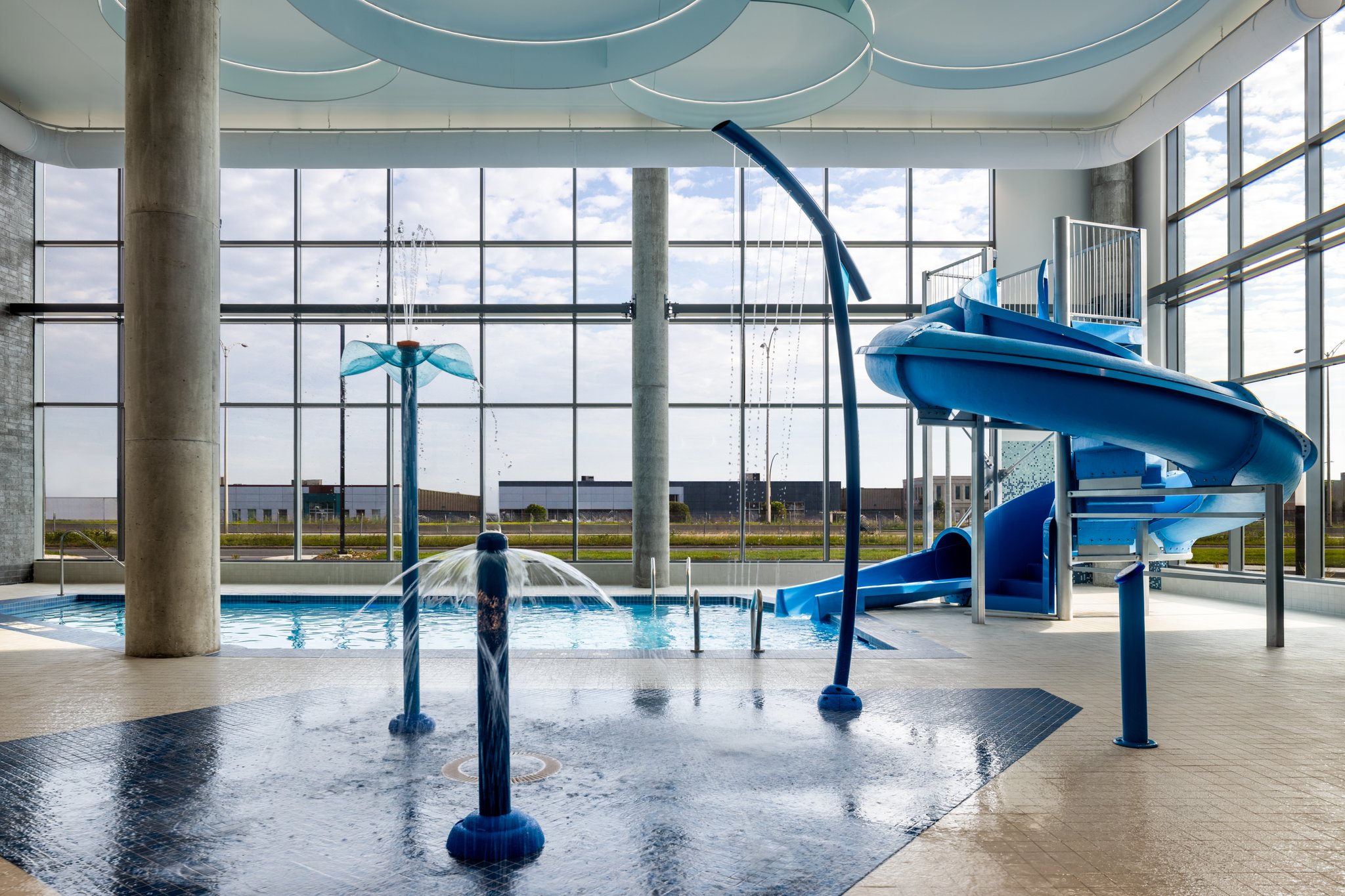 Images Holiday Inn Express Montreal Airport - St-Laurent by IHG