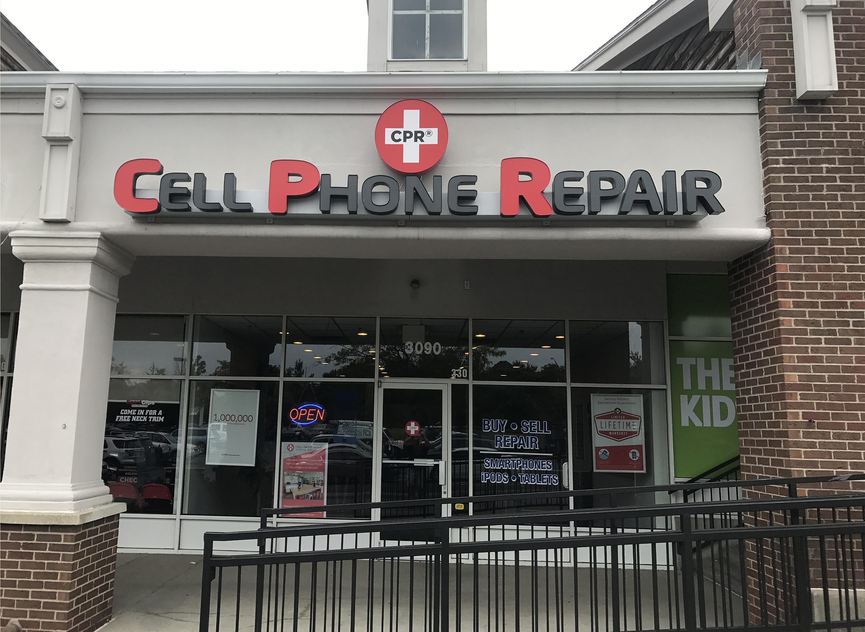 CPR Cell Phone Repair Lexington - Hamburg Photo