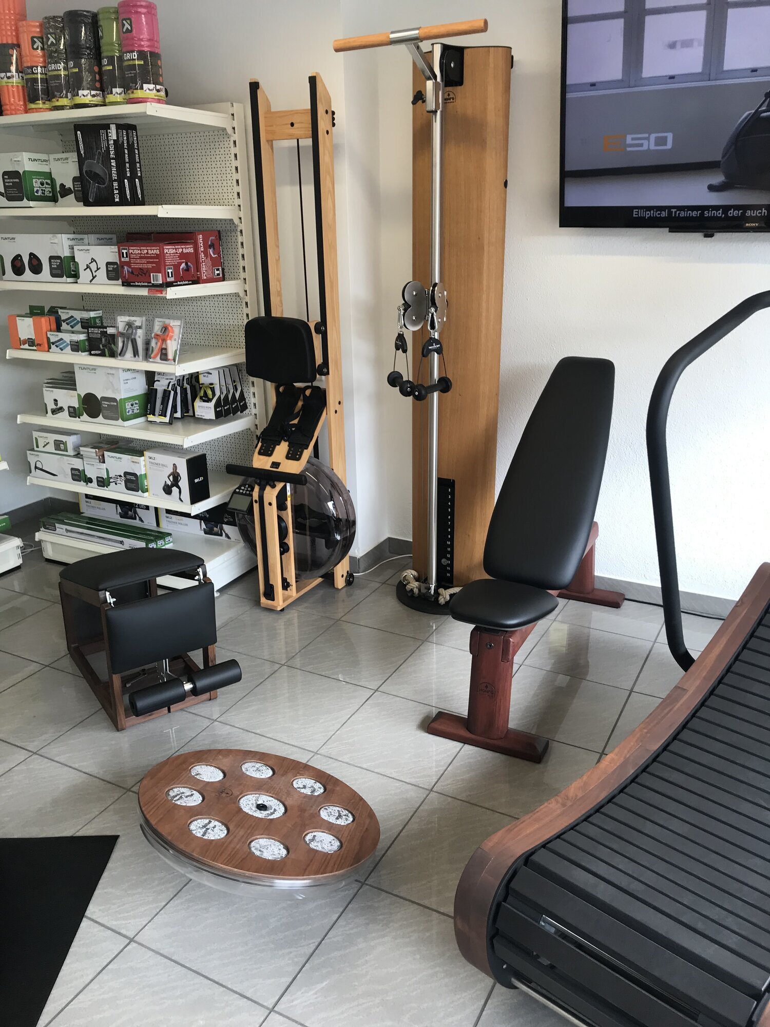 Bilder Shark Fitness AG - Shark Fitness Shop Wettingen