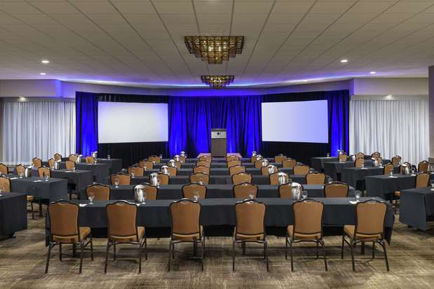 Images DoubleTree by Hilton Hotel Colorado Springs