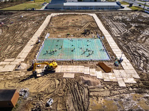 Images United Rentals - Ground Protection Matting