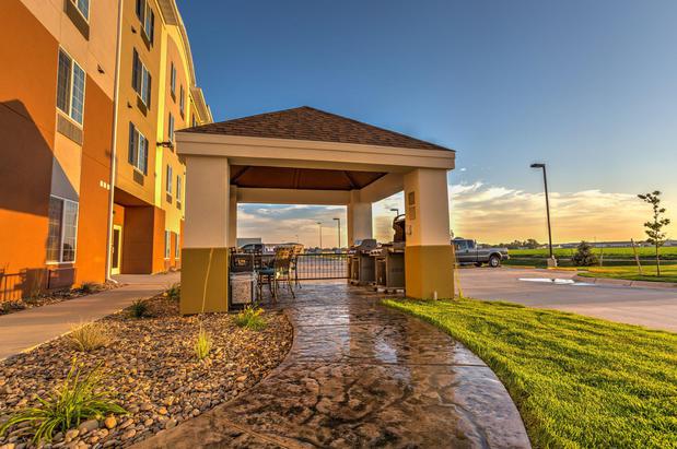 Images Candlewood Suites Sidney, an IHG Hotel