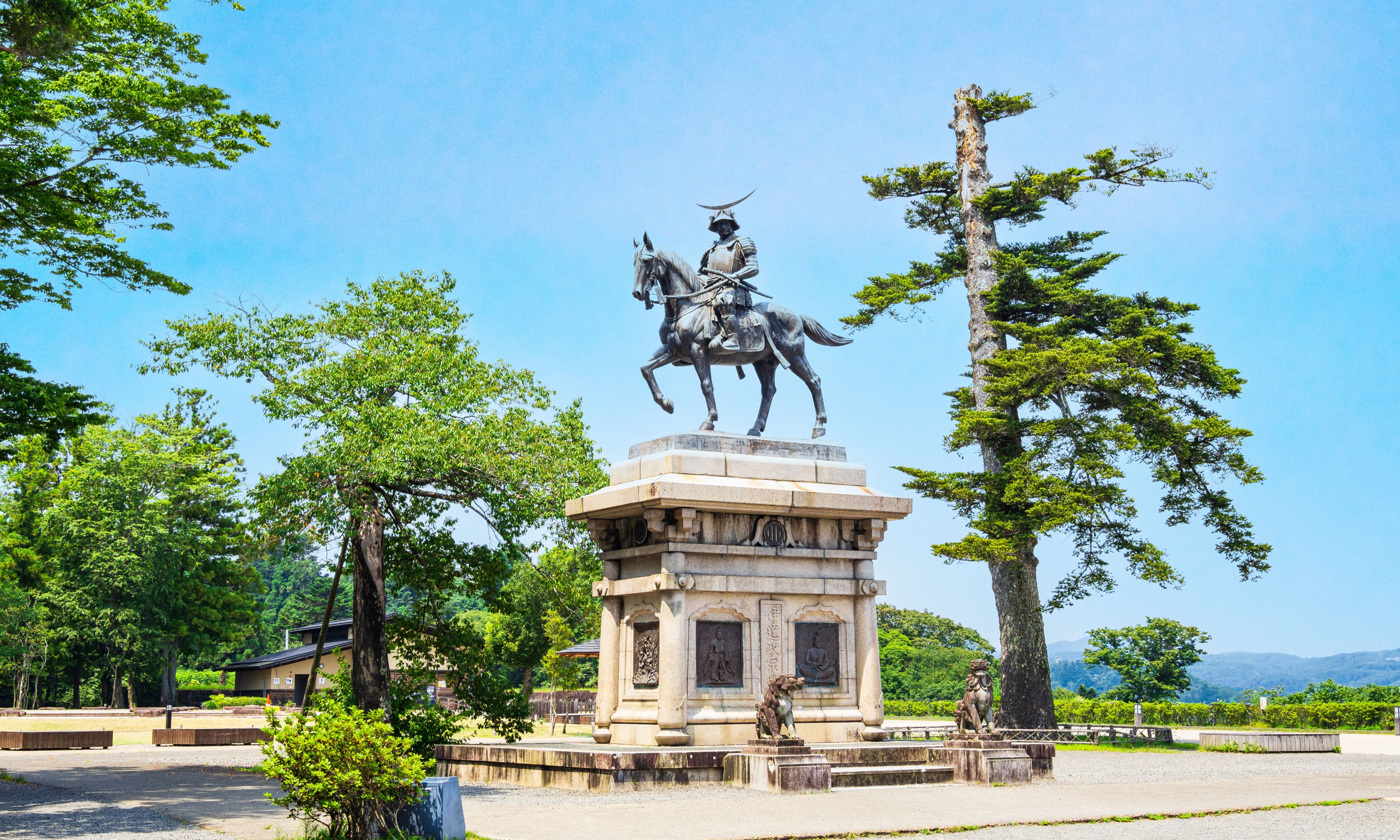 伊達政宗公騎馬像