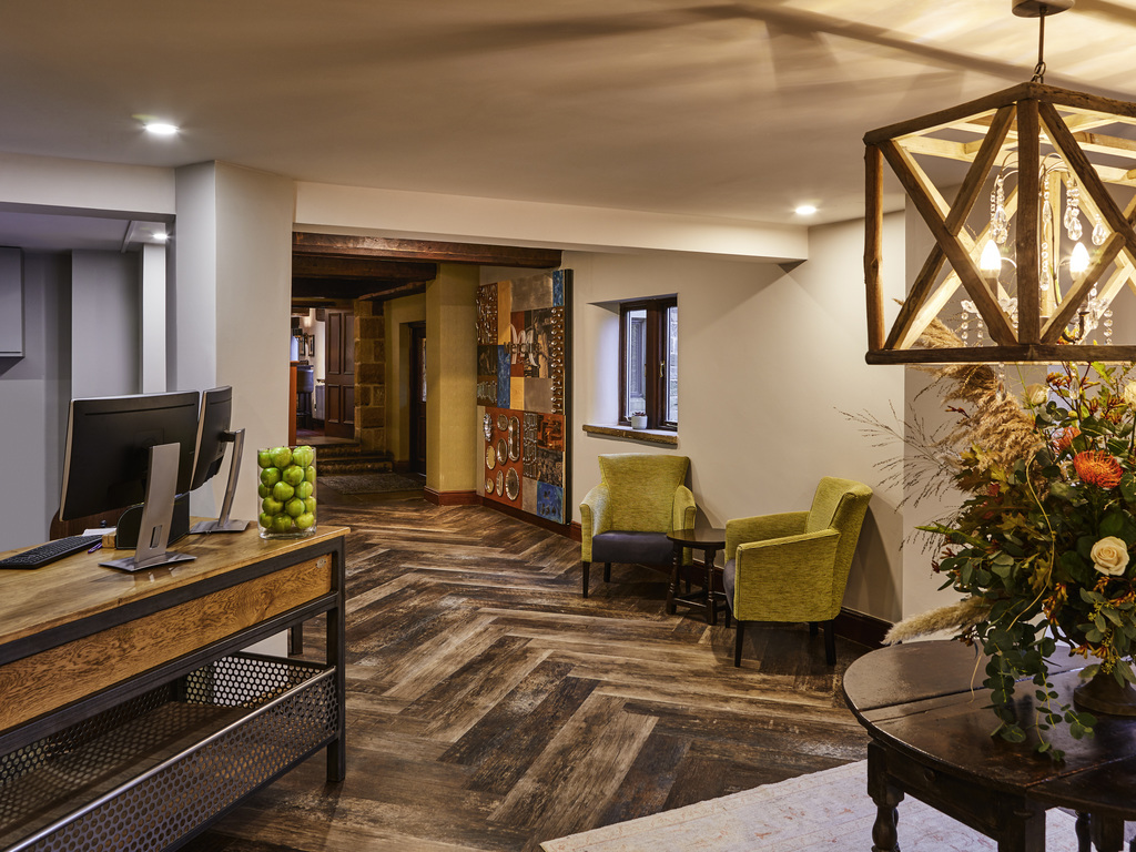 Mercure Barnsley Tankersley Manor Hotel