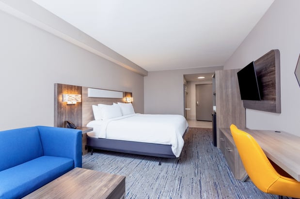 Images Holiday Inn Express & Suites Ormond Beach - North Daytona by IHG