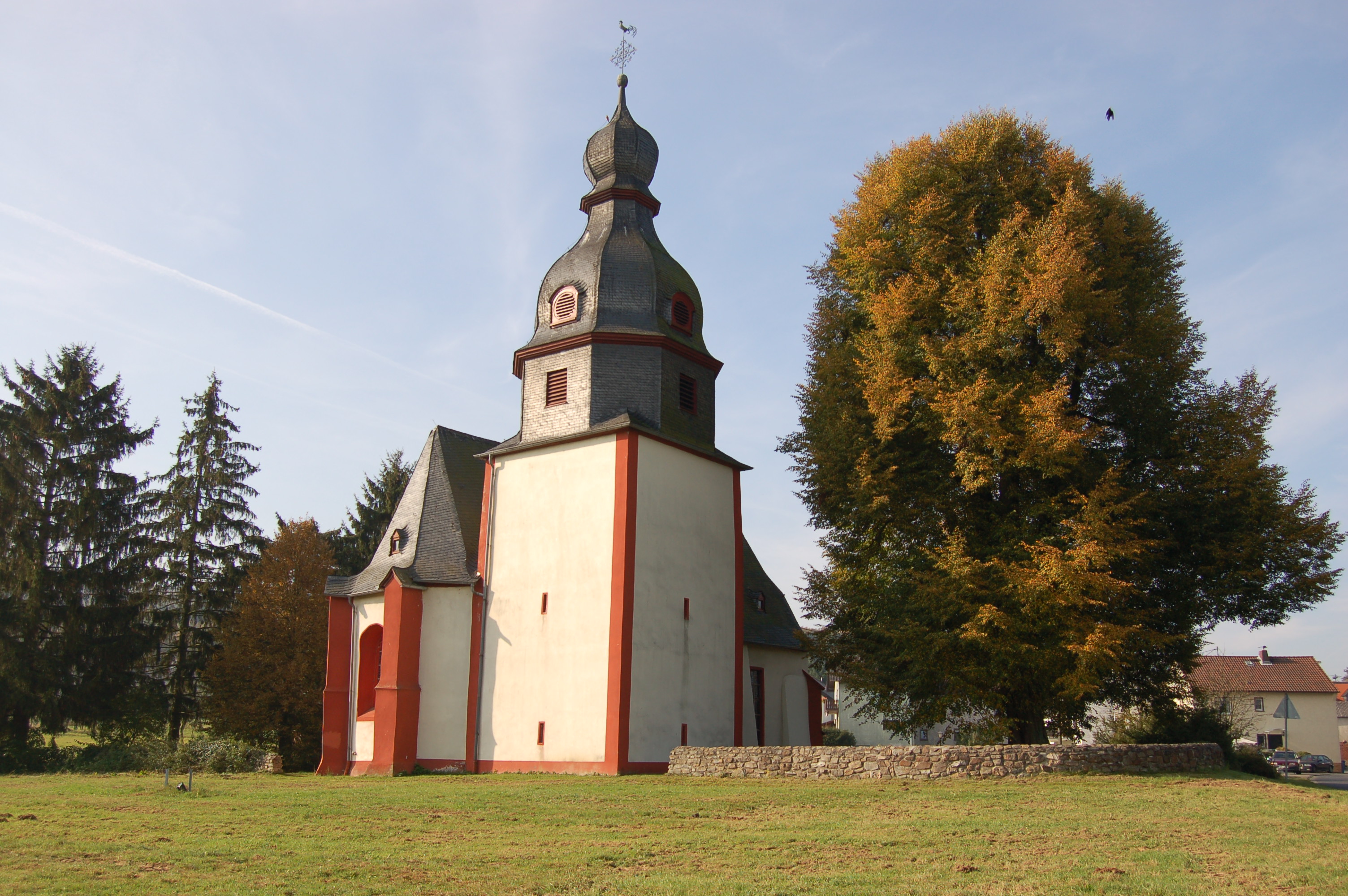 Bild 1 Johanneskirche - Evangelische Johanneskirchengemeinde Niederseelbach in Niedernhausen
