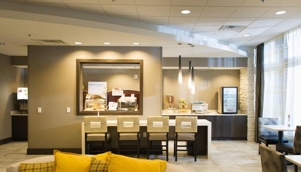 Images Holiday Inn Express & Suites Madison Central by IHG